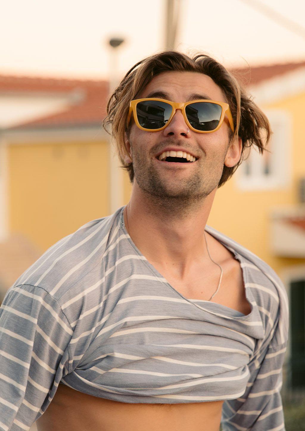 MOOD Wayfarer V2 Lemon - Färgglada Solglasögon Gula